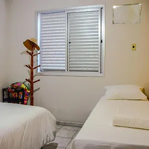Apto confortável a 200m da Praia do Forte CEE202 Cabo Frio